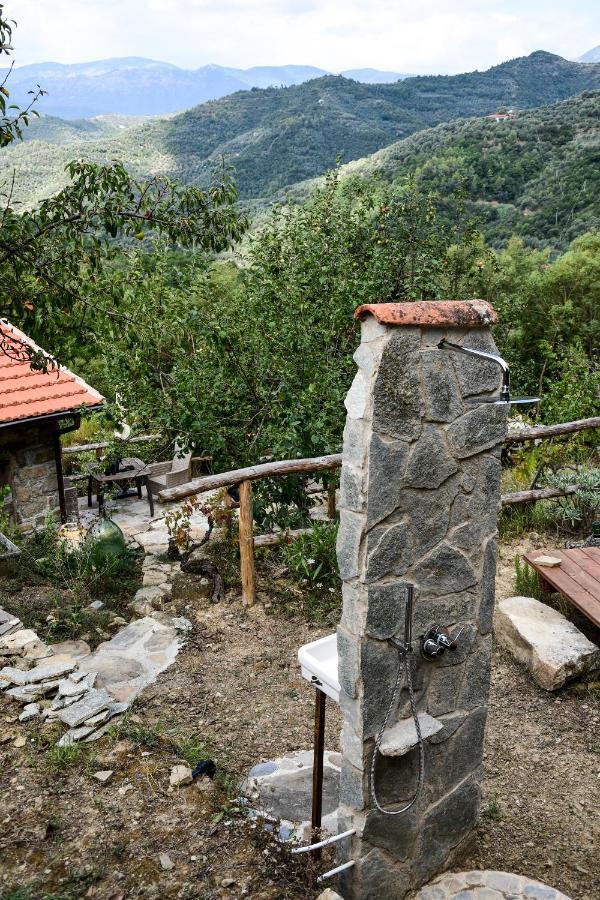 Casa Lucertola Villa Apricale Exteriör bild